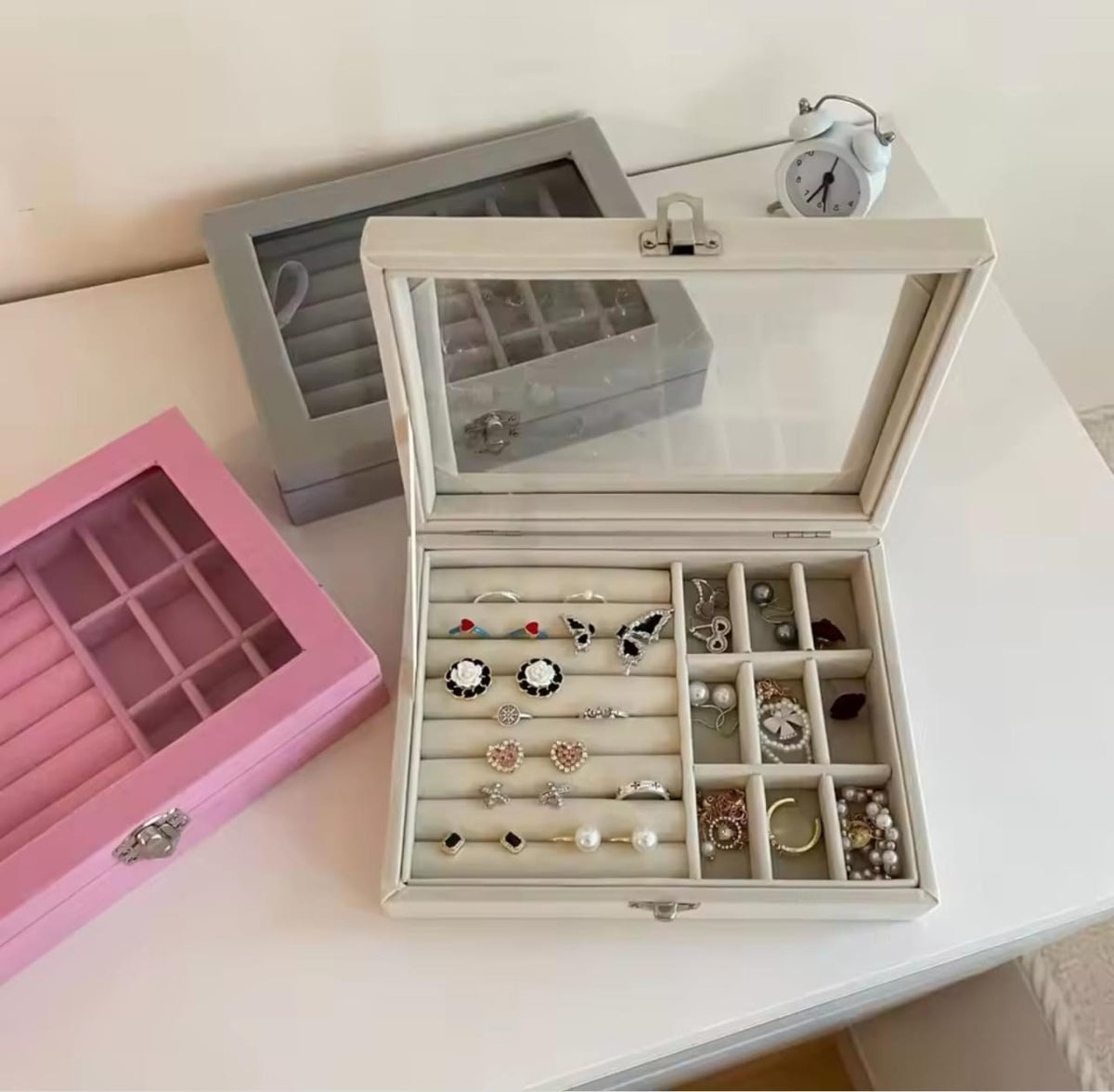 💎 Elegant Velvet Glass Jewellery Box 💎